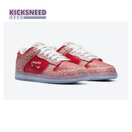 Stingwater x Dunk Low SB 'Magic Mushroom' Size 36-47.5