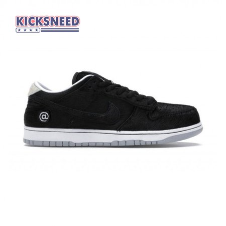 Medicom Toy x Dunk Low SB Size 36-46